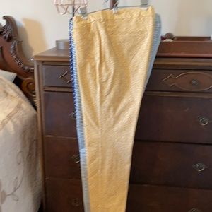 Old Navy marigold and white capris